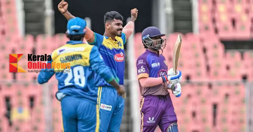 Malappuram's own Sibin Girish takes wickets in KCL