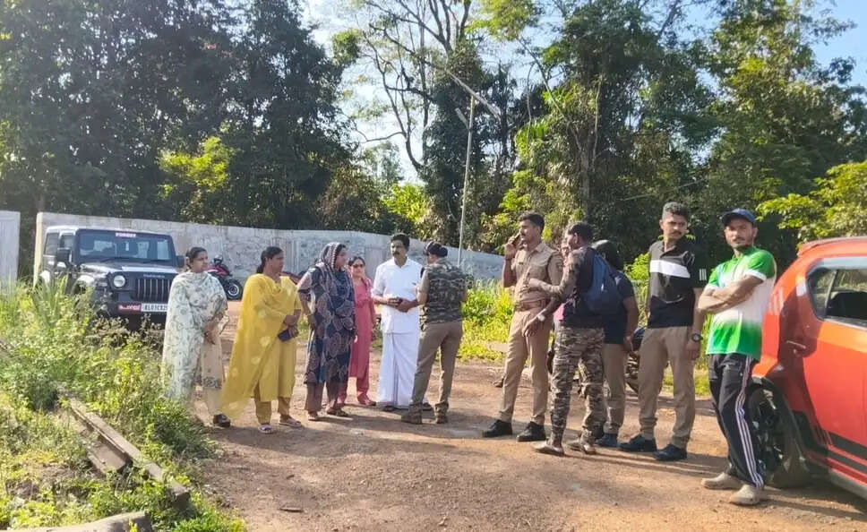 Operation Kannur Makhna: First attempt fails; tuskless male elephant could not be tranquilized despite 10 hours of monitoring.2