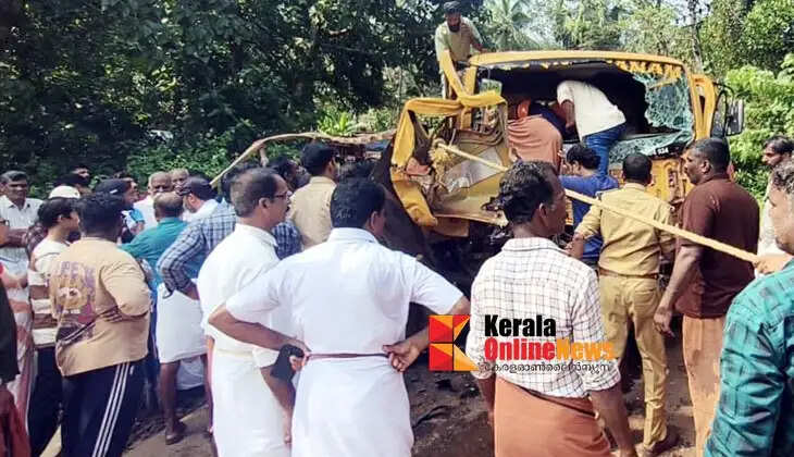 Accident at Padiyoor Poovath: A lorry carrying laterite stones collided with the rear of another lorry; the lorry driver died.