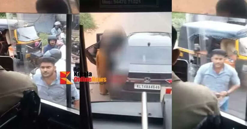 KSRTC bus stopped at Pallikkara  Kasaragod window smashed
