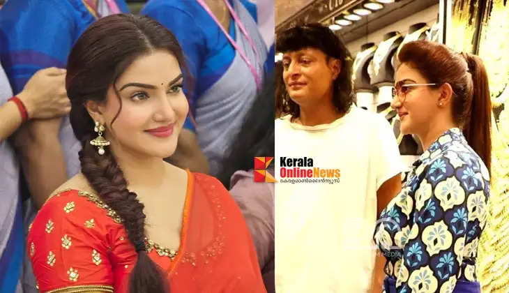 Kannur Alakote Jewelery Inauguration went wrong;  Boche fans put pongala on Haniros