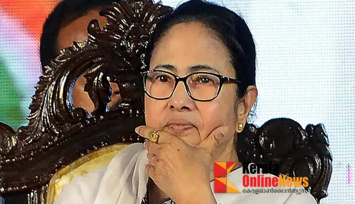 Kolkata Police unfollows Mamata after she lost power; follows Modi and Amit Shah