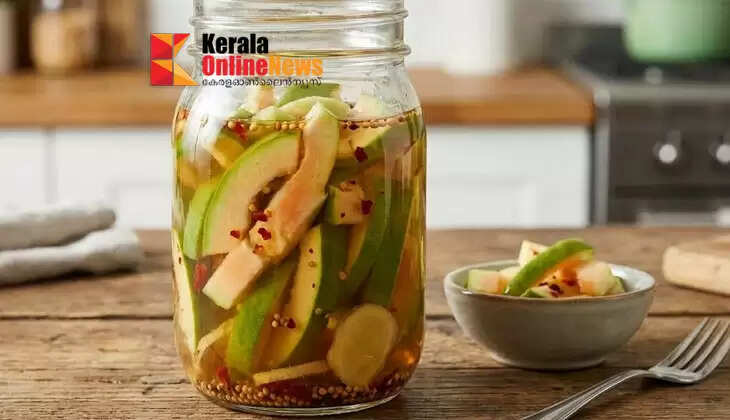 Easy to prepare pickled papaya