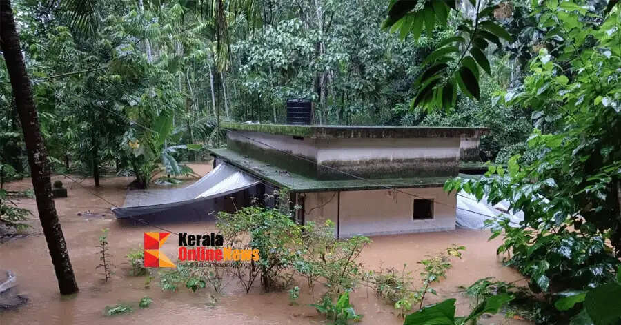 Record rainfall in Chemberi and Ayyankunnu, Kannur; minor landslide in Udayagiri; 13 people relocated to a relief camp.
