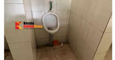 Toilets in schools in Panur area are dirty; students at risk of epidemic, parents complain