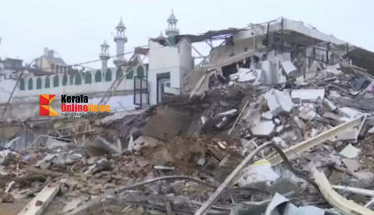 'Bulldozer Raj' at 1:30 am at Delhi's Turkman Gate; Clashes