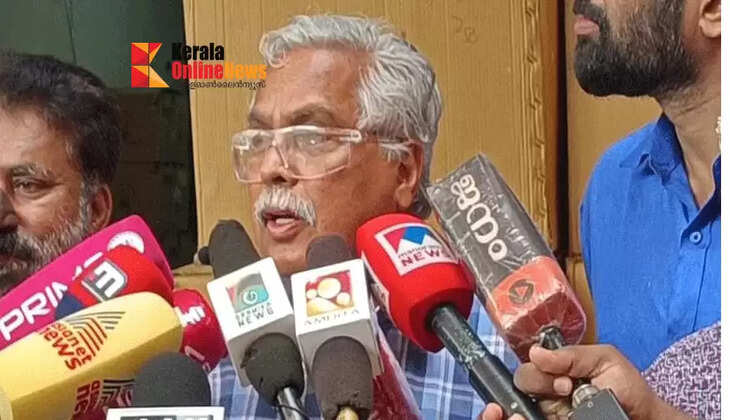 Governor should decide whether RSS or Constitution is bigger: Binoy Vishwam