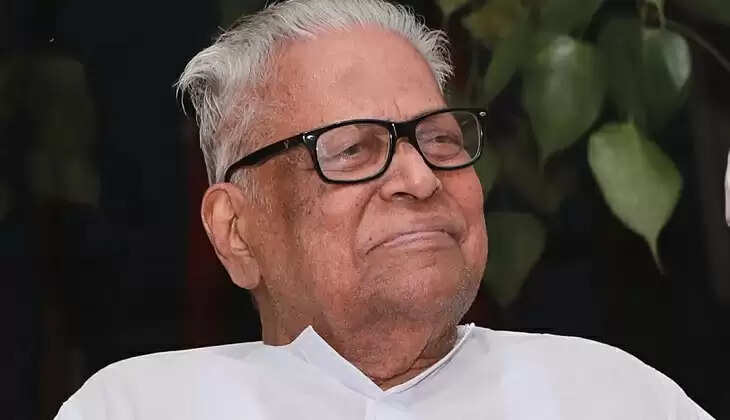 vs achuthanadhan