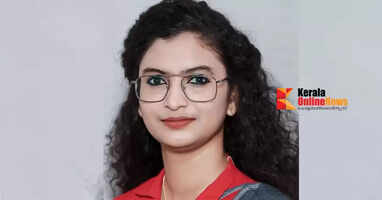 Kathirur Bank-IV Dass Media Award to Kairali News anchor Asita Saheer