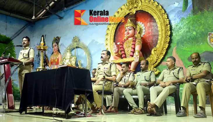 Makaravilakku Mahotsavam: New batch of police takes charge at Sabarimala 
