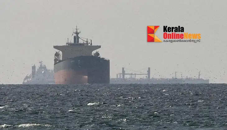 Indian ship Green Asha crosses Strait of Hormuz with LPG