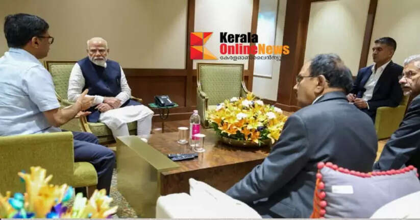 Prime Minister returns to India