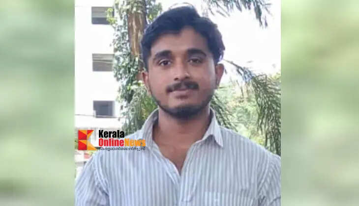 Nursing student drowns in Manimala River.