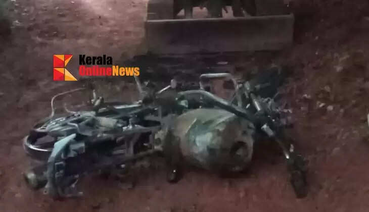 CPM worker's bike burned in Cheruvathur