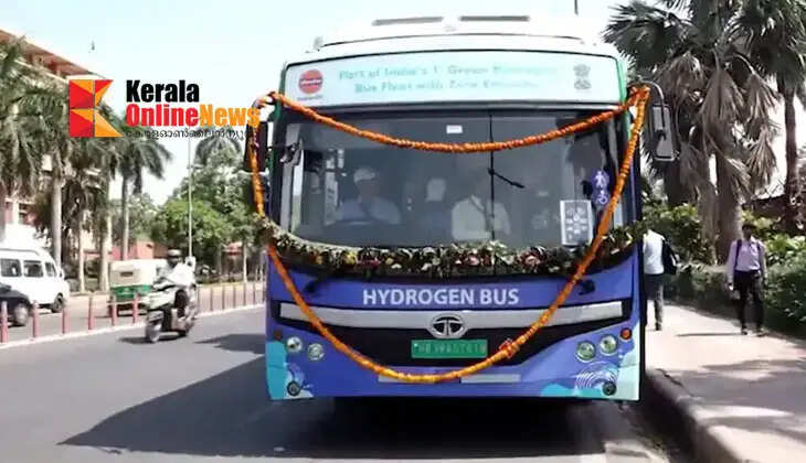 Eco-friendly transport;Eco-friendly transport; First hydrogen bus service launched in Delhi First hydrogen bus service launched in Delhi