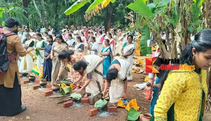 Thousands gathered to offer Makara Pongala to Poovathuramma in a devotional atmosphere