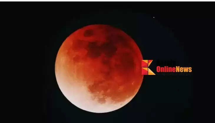 A total lunar eclipse occurs on the full moon day of Chataya.