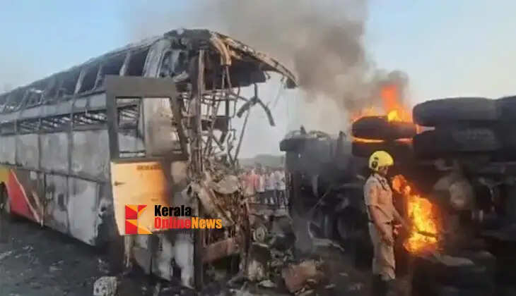 Bus and lorry collide in Andhra Pradesh, catches fire; 14 people die tragically
