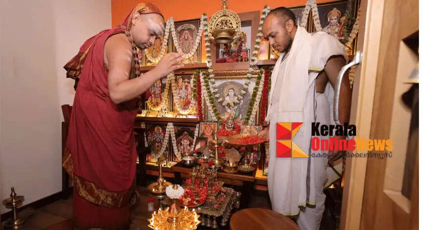 Divine presence of Jagadguru at Taliparambil, Kannur; “Neelakantha Abode” blessed
