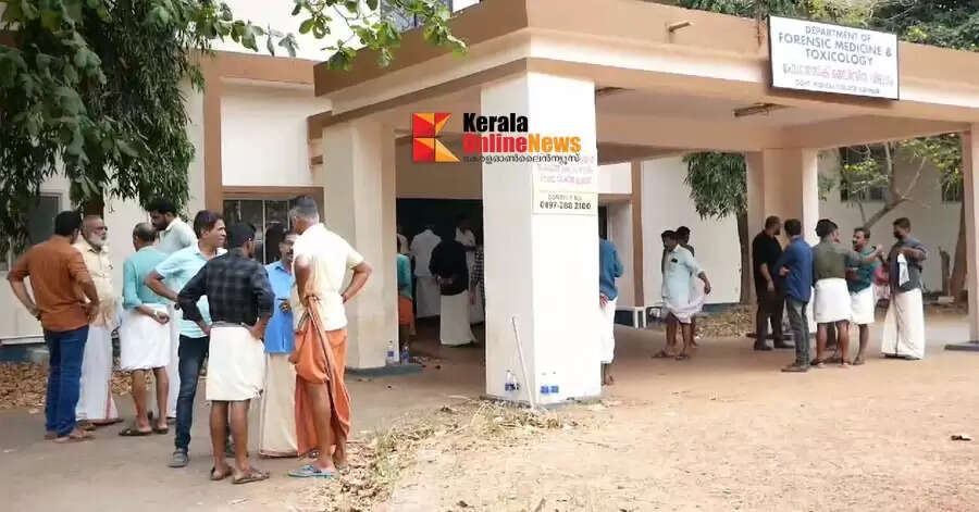 Kannur Govt Medical college mortuary freezers out of order