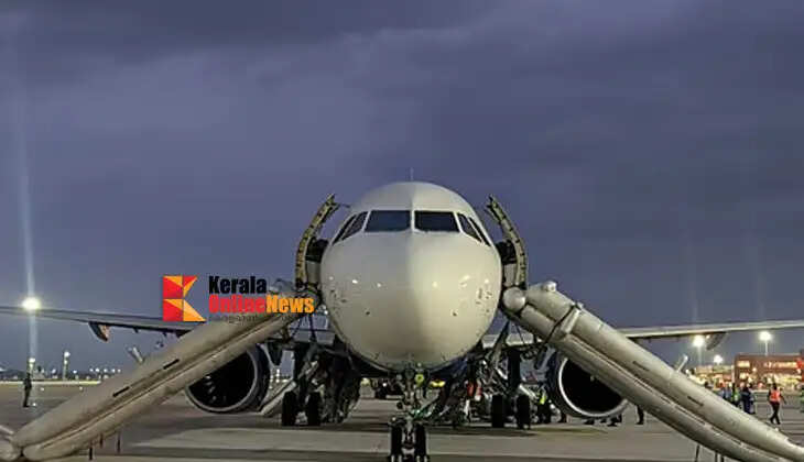 Smoke rises inside the plane; More than 230 passengers evacuated from IndiGo; A major disaster was averted
