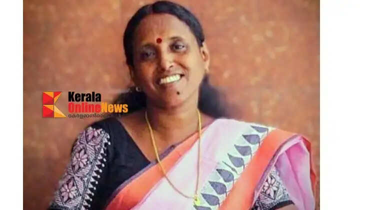 Chandran Kizhuthalli Award for Beena Gangadharan