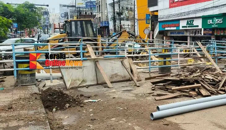 Solution to Caltex traffic congestion: Road to open on the 17th.