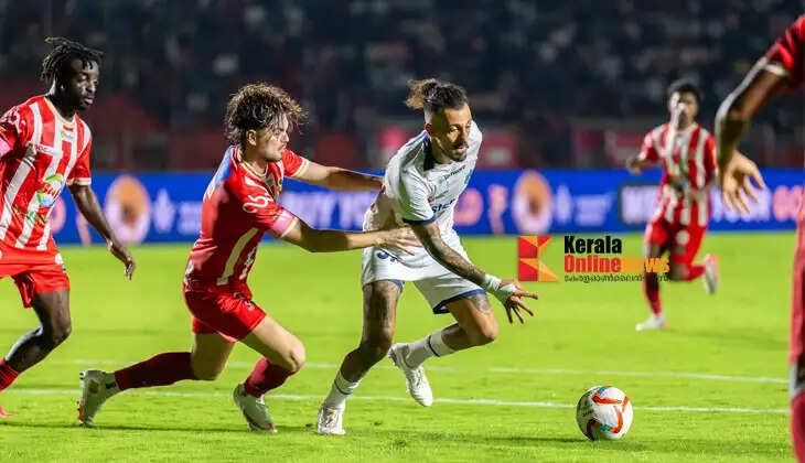 Calicut wins after battling with ten men