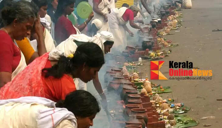 Pongala at Chakkulathukavu Bhagavathy Temple on 13th December
