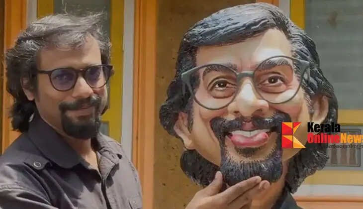 Sculpture gift from sculptor to sculptor; Unni Kanai's caricature sculpture attracts attention at children's art exhibition in Kannur