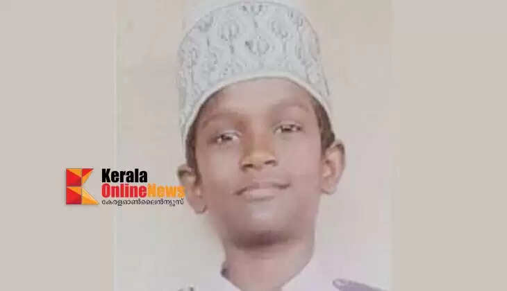 A 12-year-old boy died after his neck got caught in a swing made from a sari in Kanhangad.
