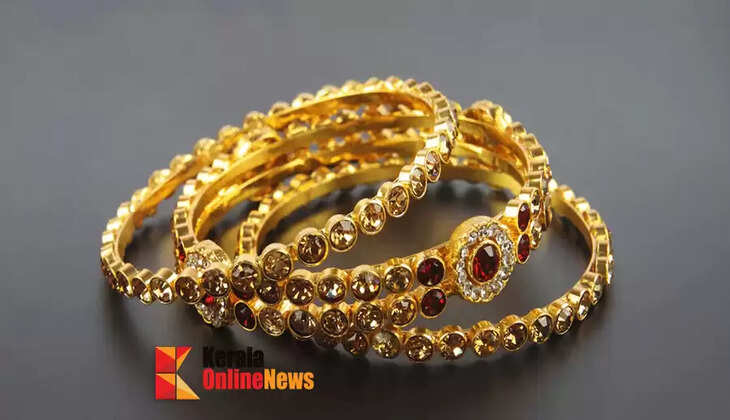 Gold prices fall; down by Rs 2,280, one gold piece costs Rs 1,20,640