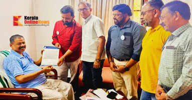 Rehabilitation of traders and workers at the KV Complex where the fire broke out in Taliparamba: Trader leaders meet MLA MV Govindan