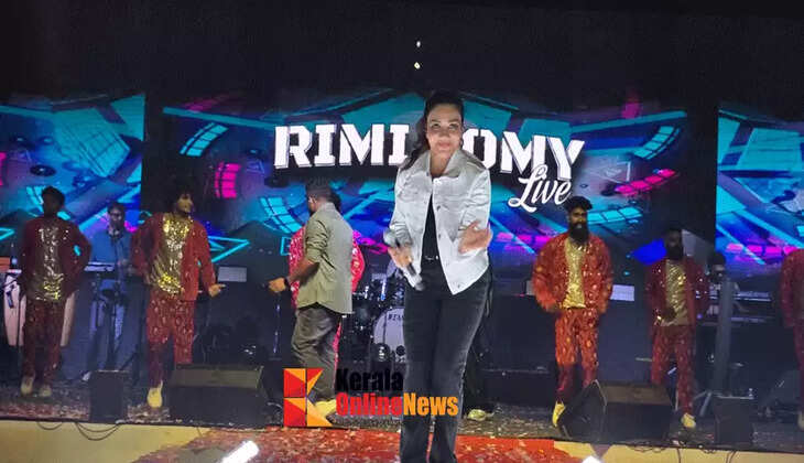 Rimitomi's music show brought excitement to Anthoor; Tens of thousands people to the show