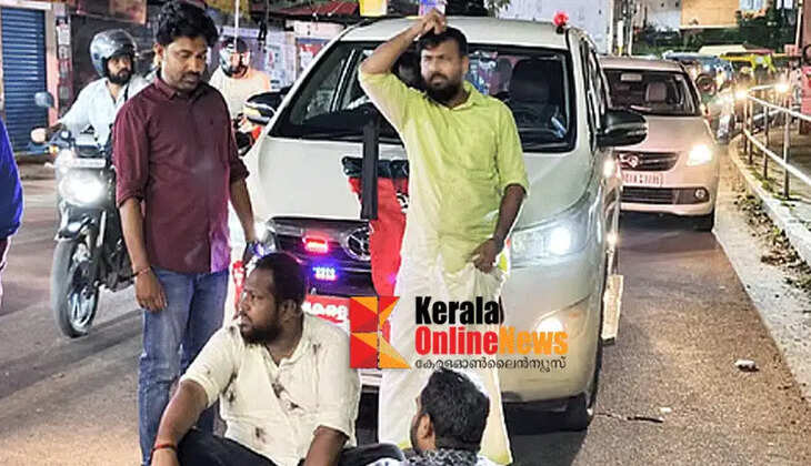 BJP workers block vehicle; Minister KM Shaji says no security breach by police