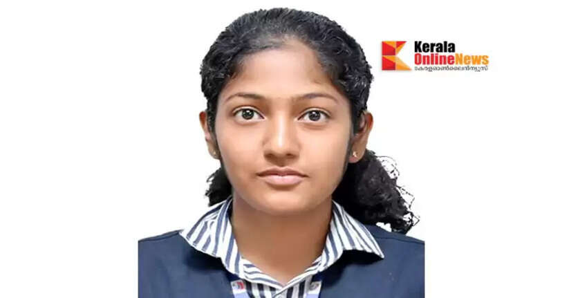 Kannur Chemperi Vimal Jyothi engineering student collapses and dies