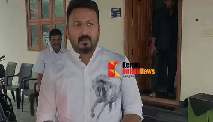 Rahul returns to Mangkoota constituency with Congress leaders