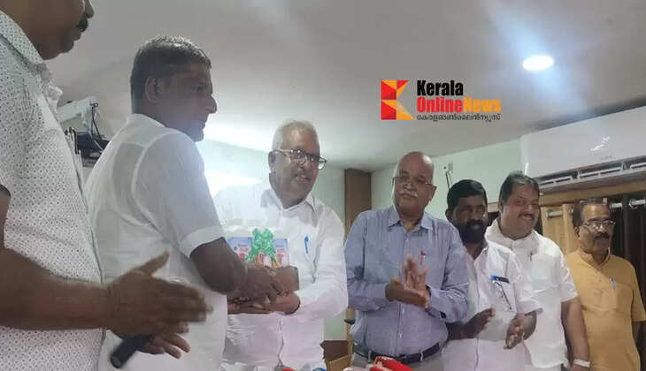 100 crore turnover target; Khadiboard with 'I also want Khadi' campaign during Onam