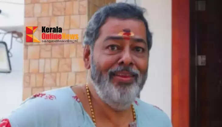  കഴിഞ്ഞ 30 വർഷത്തോളമായി തിരുവനന്തപുരത്തെ ആറ്റുകാൽ ക്ഷേത്രത്തിലെ പൊങ്കാലയ്ക്ക് തീയതിയും സമയവും കുറിച്ചിരുന്ന വിജയൻ നമ്പൂതിരി (60) അന്തരിച്ചു. 
