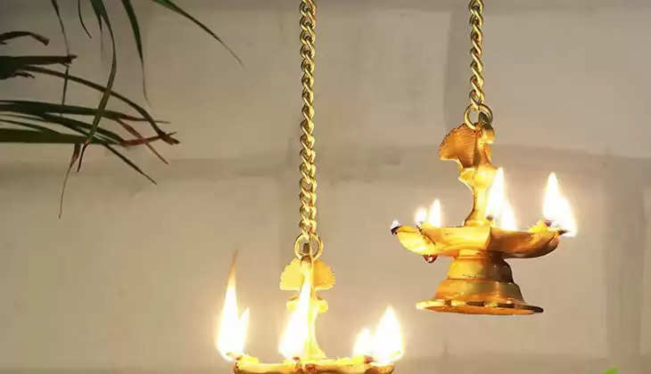 Is the hanging lamp at home a sign of prosperity?