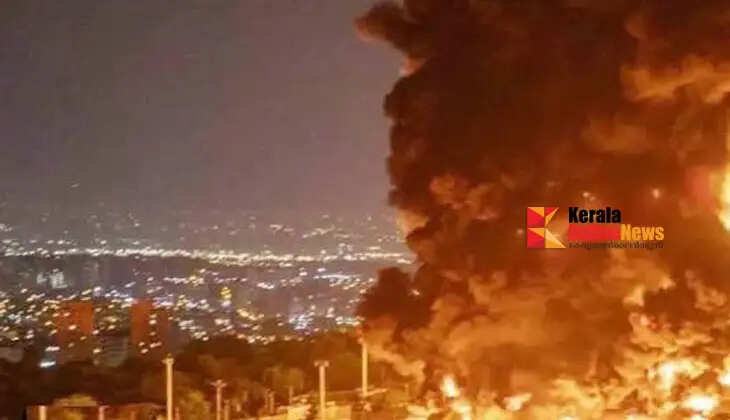 Heavy US airstrikes in Iran; 14 dead.