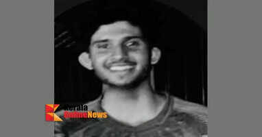 A young man died tragically after his bike crashed into an electricity pole in Payyambalam