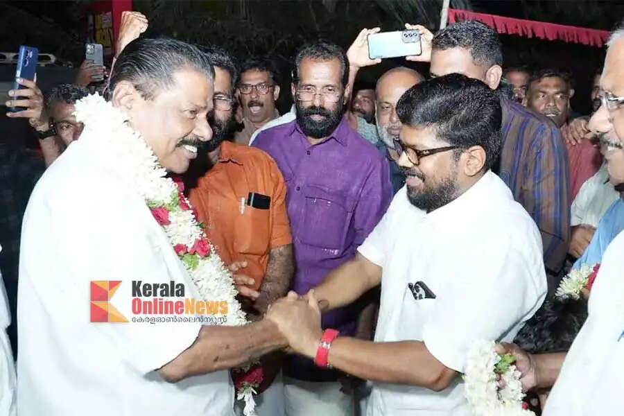 darmashala poster against mv govindan kk ragesh 
