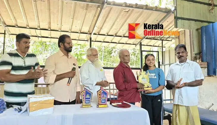 Devan congratulated Sreejith.