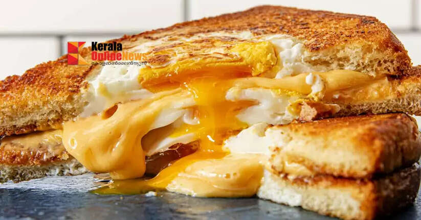 Cheesy Egg Buns can be prepared at home