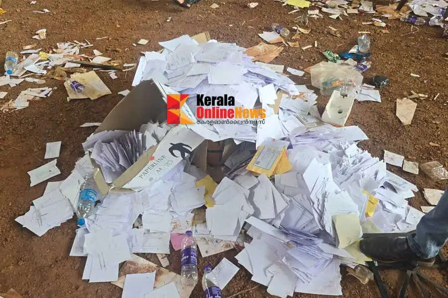 A-week-after-the-counting-of-votes-Sir-Syed-Higher-Secondary-School-is-in-a-garbage-dump-authorities-take-no-action.jpg