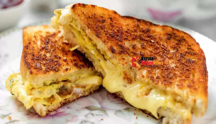 Cheese Bread Omelet