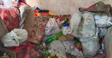 Kannur District Enforcement Squad has imposed a fine of Rs 42500 on establishments for unsanitary waste management and storage of banned plastic products.