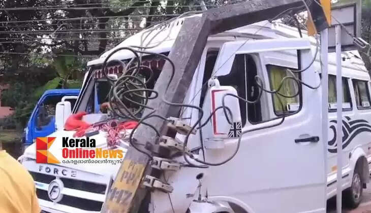 An electric pole fell on a traveler in Kannur; a major tragedy was averted