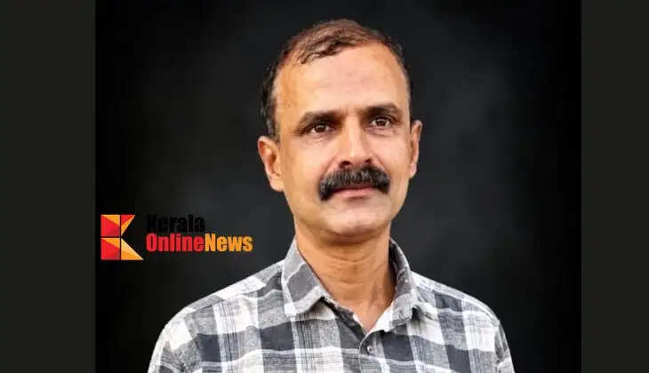 A motorcyclist who sustained injuries after an oxygen cylinder fell off a moving lorry in Kannur has died.